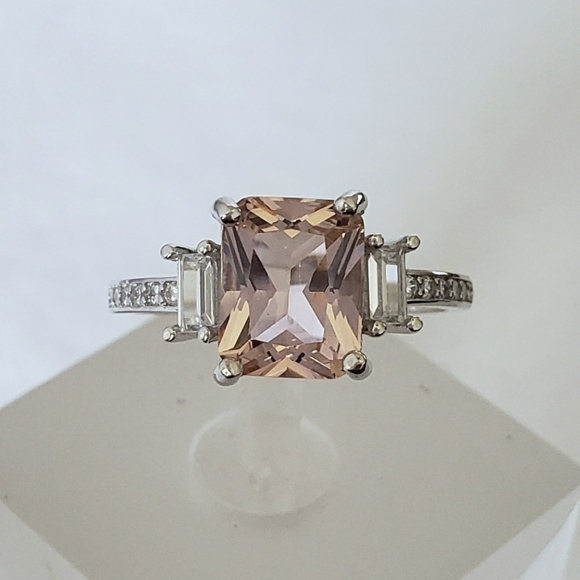 Sterling 2ct Morganite Ring - Picture 2 of 8